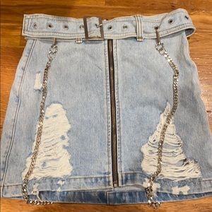 Denim skirt with chains